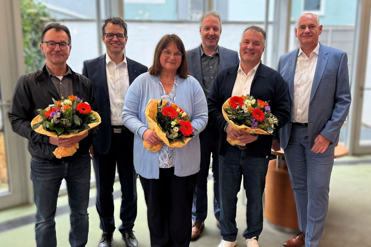 Drei langjährige Volksbank-Mitarbeitende verabschiedet