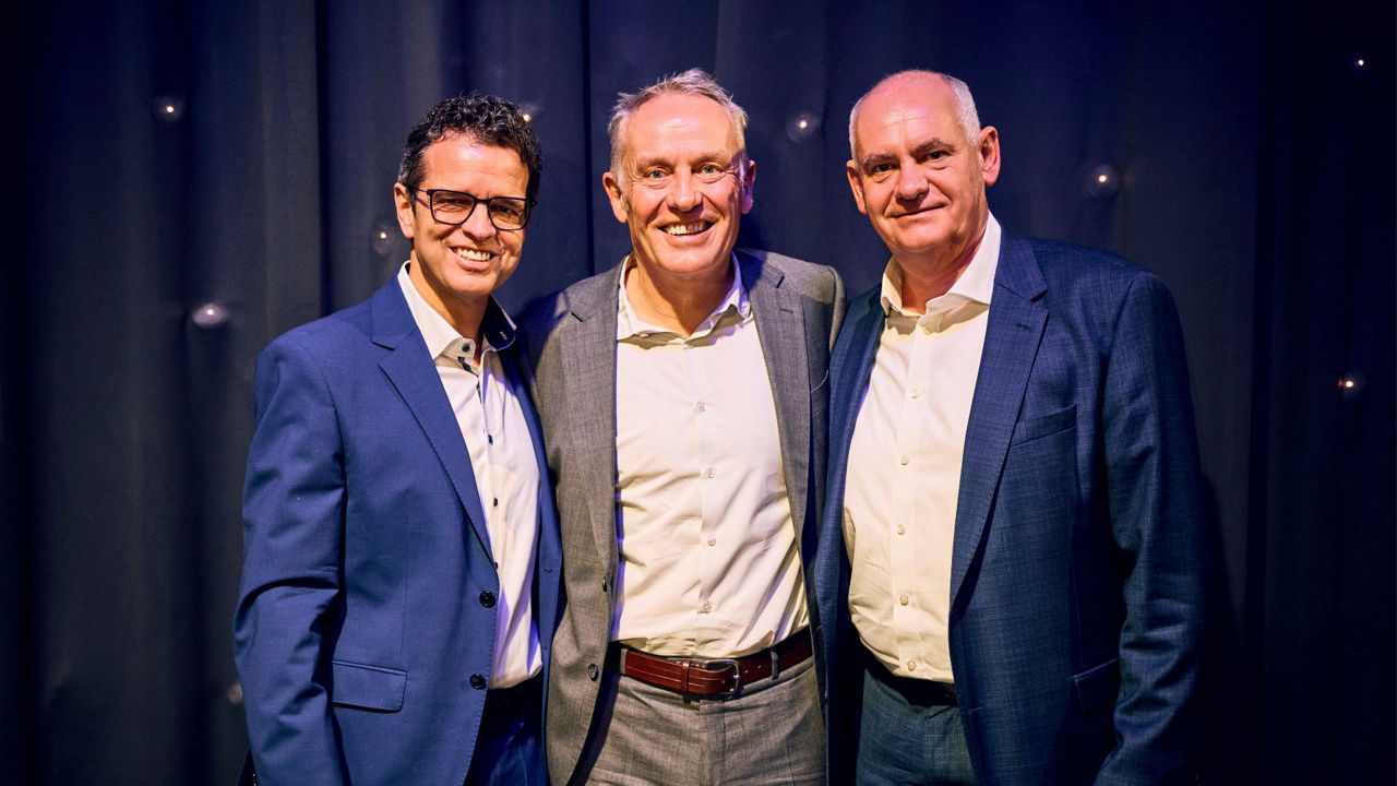  Vorstandsvorsitzender Peter Rottenecker (links), Christian Streich und Vorstand Reiner Richter
