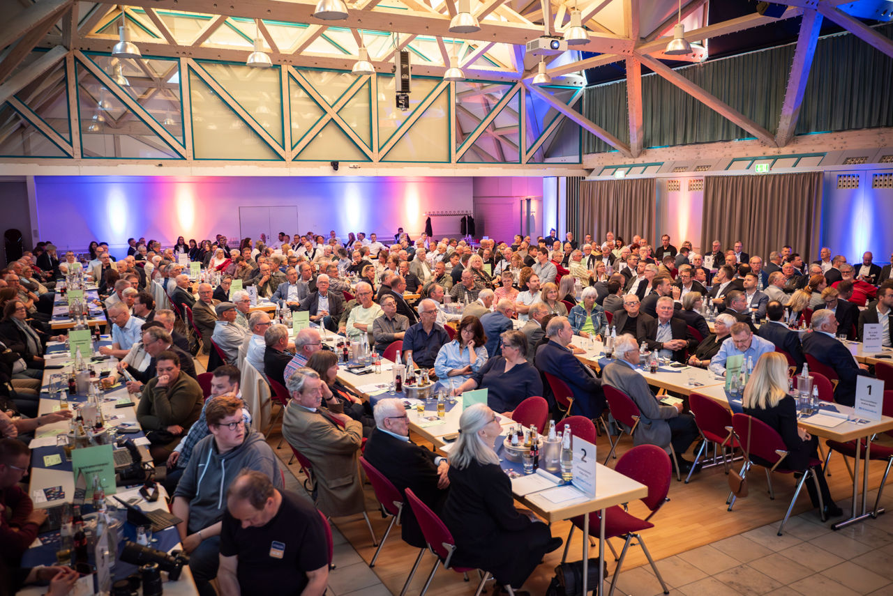 Vertreterversammlung volles Haus