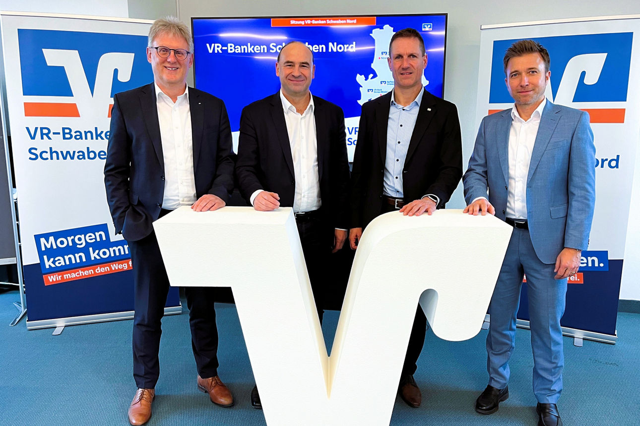 Die vier Vorstände der Bank. 