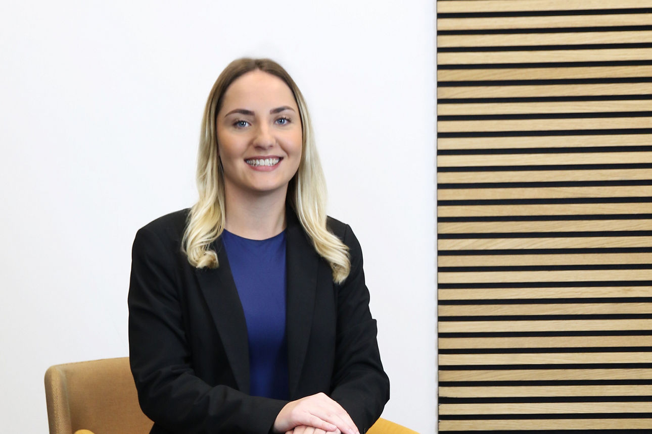 Vanessa Razurkiewicz, Jugendberaterin