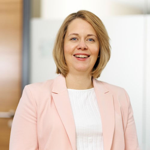 Darstellung unserer Mitarbeitenden Julia Vogt