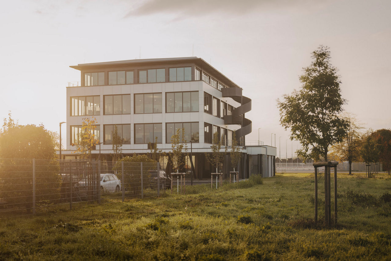 Das WerteHaus der Volksbank Breisgau-Markgräflerland eG im Gewerbepark Breisgau in Eschbach