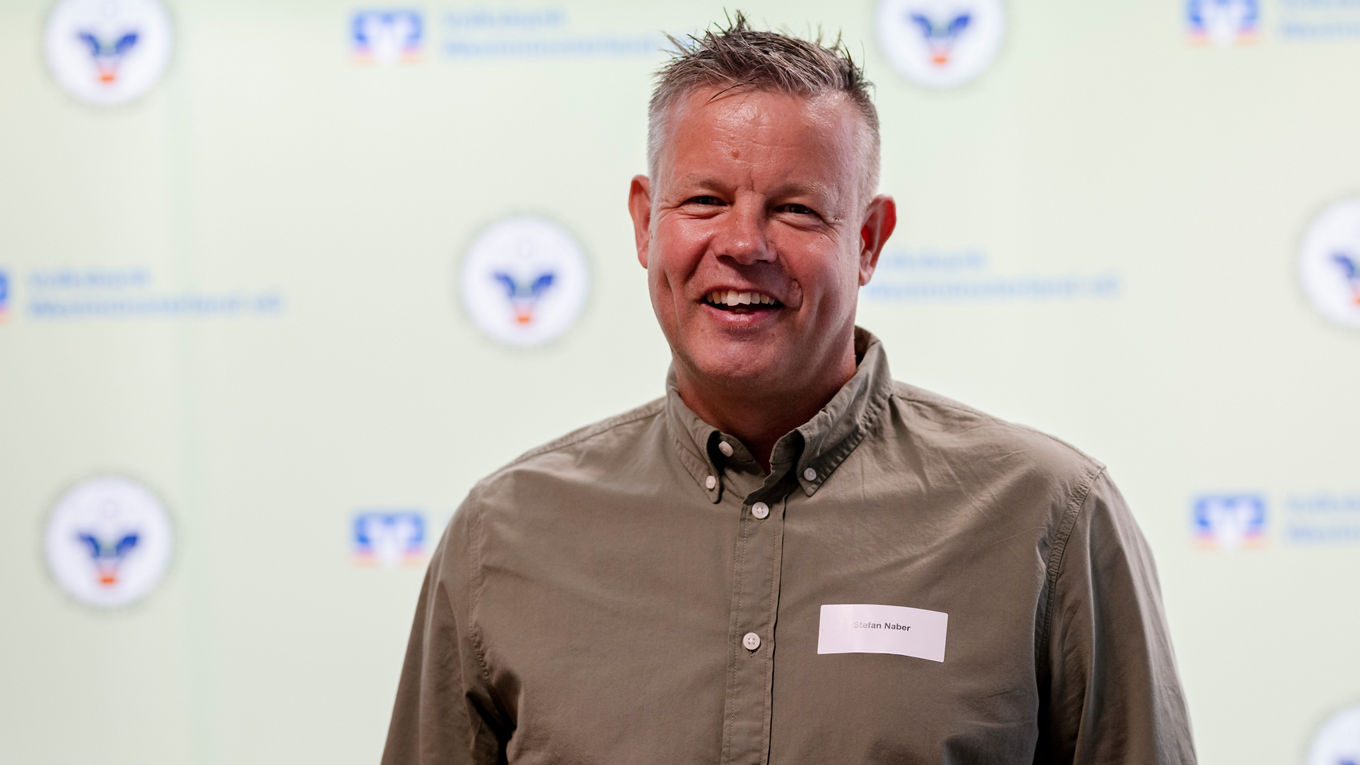 Woll-Pellets: Bio-Dünger aus 100% Schafswolle