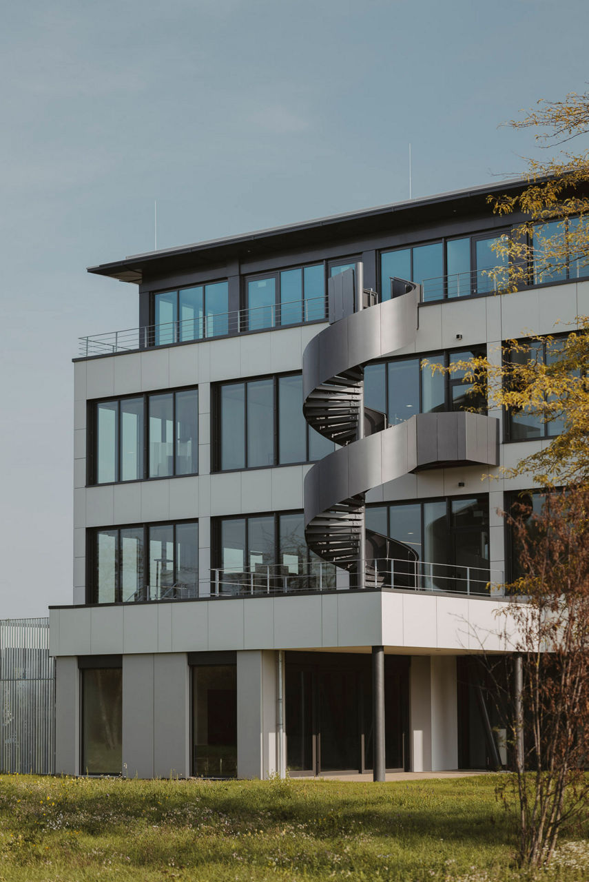 Das WerteHaus der Volksbank Breisgau-Markgräflerland eG im Gewerbepark Breisgau in Eschbach
