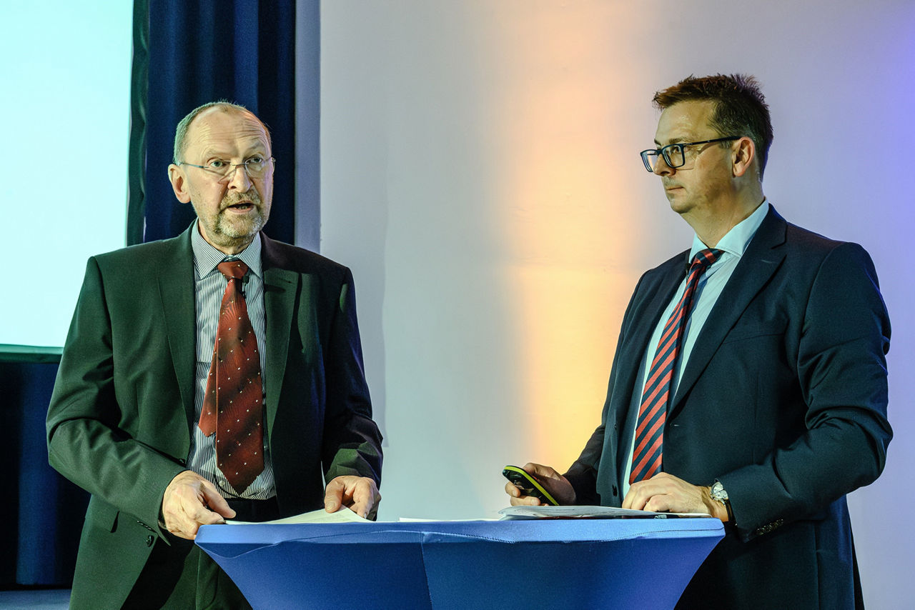 Bild der Vorstände Joachim Porsiel und Jürgen Hackethal