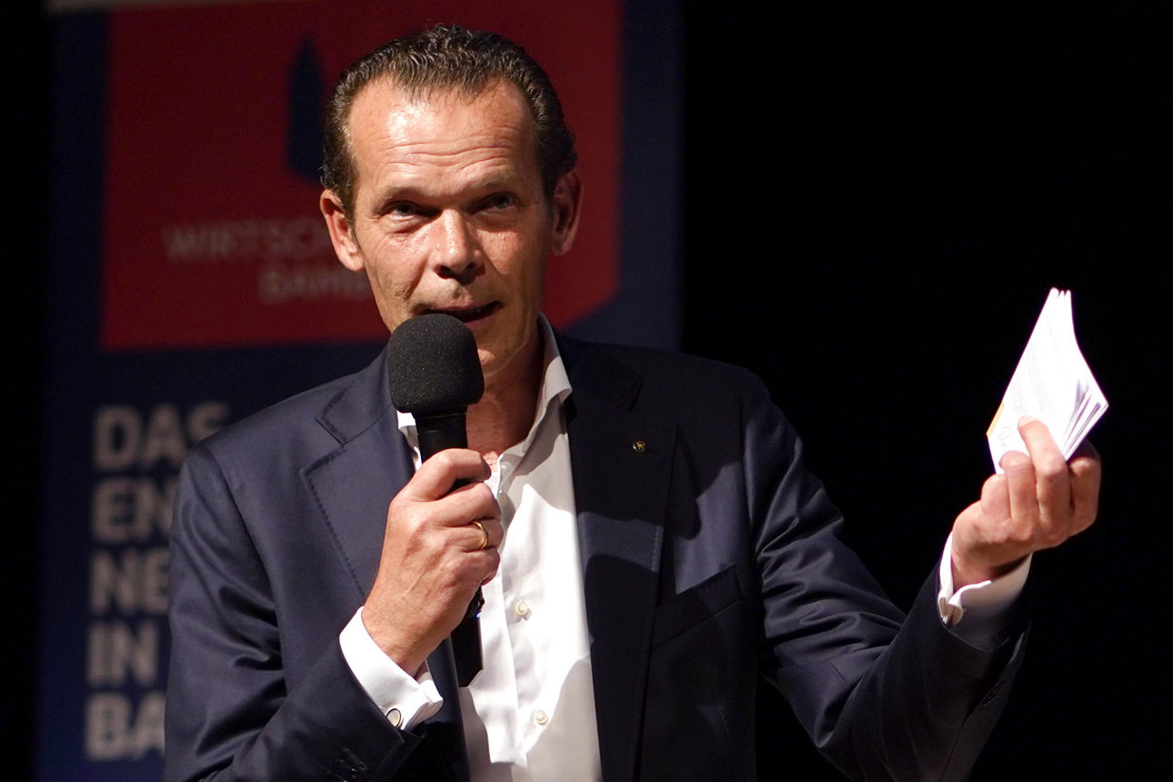 Vorstand Thomas Schwarz bei seinen einleitenden Worten