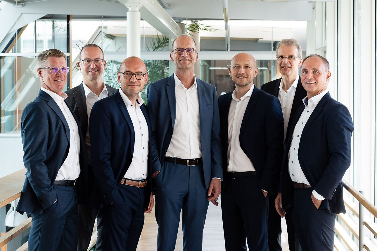 v.l.n.r.: Thomas Rohrer, Holger Neubauer, Jan Michalek, Klaus Bieler, Dimitrios Meletoudis, Andreas Hahn, Juan Baltrock