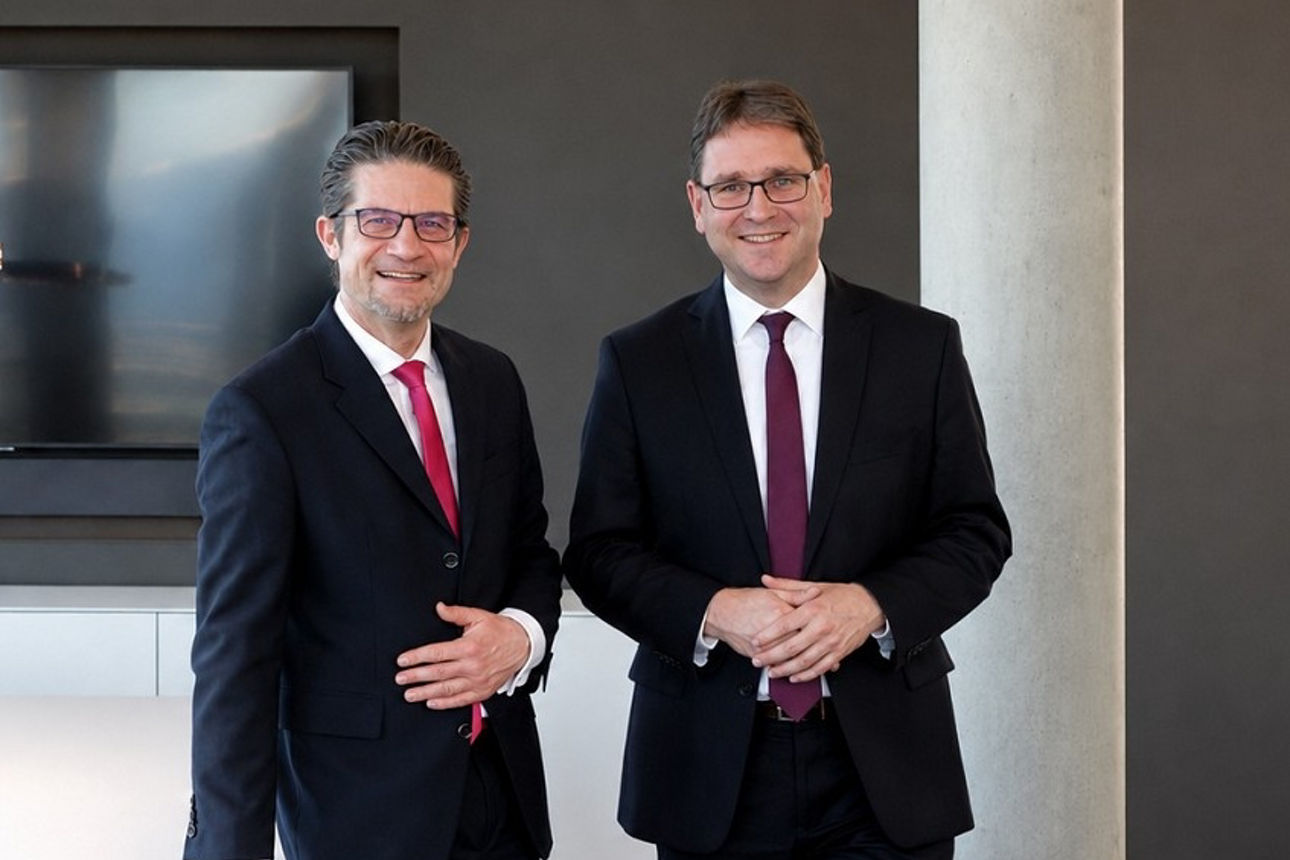 Die Mitglieder des Vorstands der Volksbank BRAWO.
