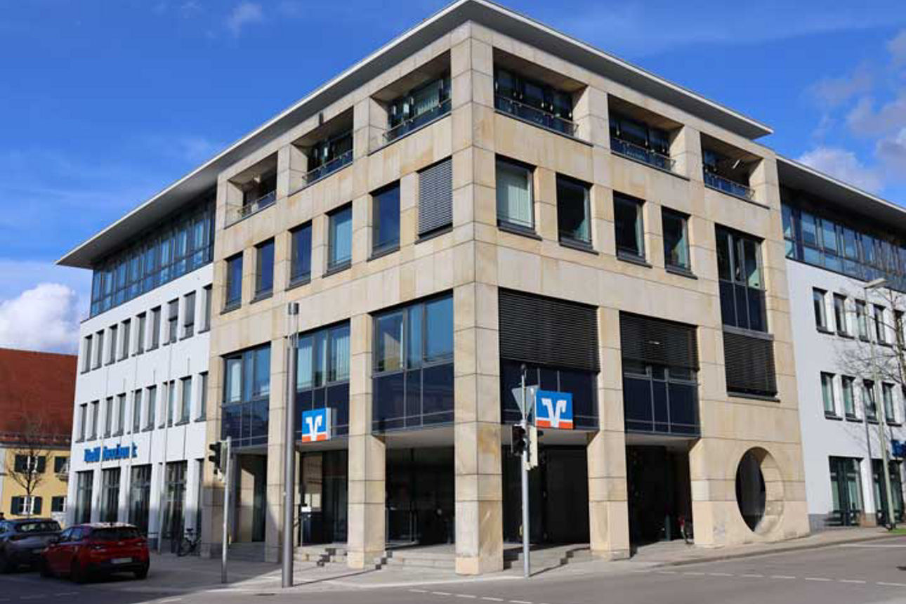 Raiffeisenbank Schwabmünchen-Stauden eG modernisiert Hauptstelle