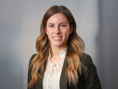Mitarbeiterin Julia Mika