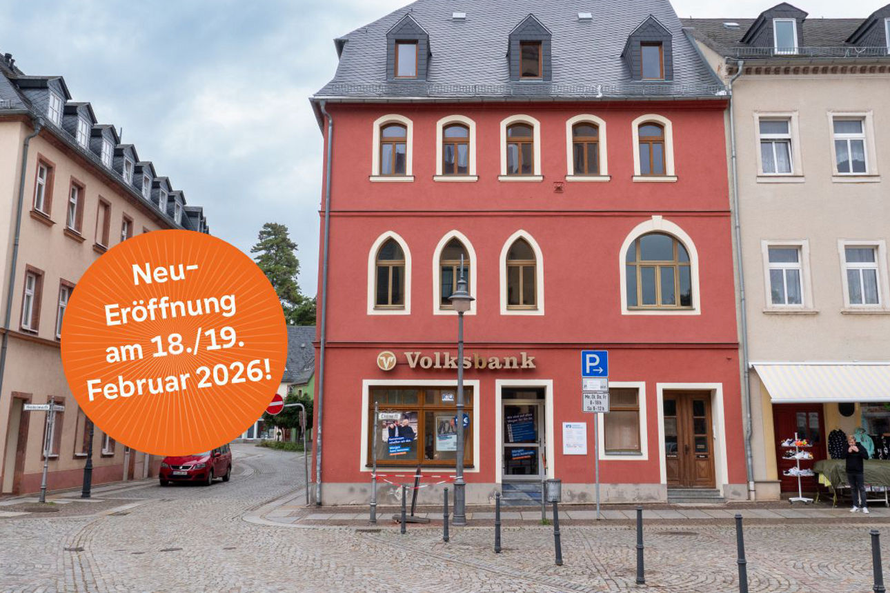 Frontansicht des Filialgebäudes in  Waldheim