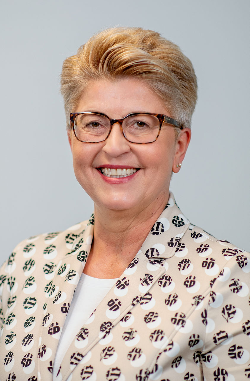  Olga Wegner 