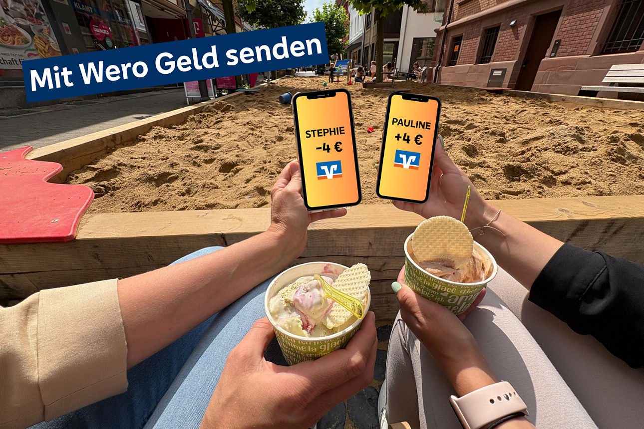 Eis und Handy vor dem Riesen-Sandkasten in Hünfeld