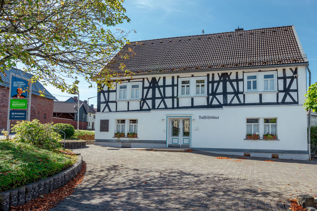 Außenaufnahme Filiale Weyerbusch