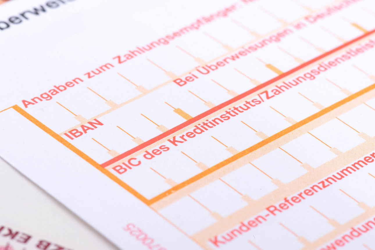 Ein blanko Überweisungsträger