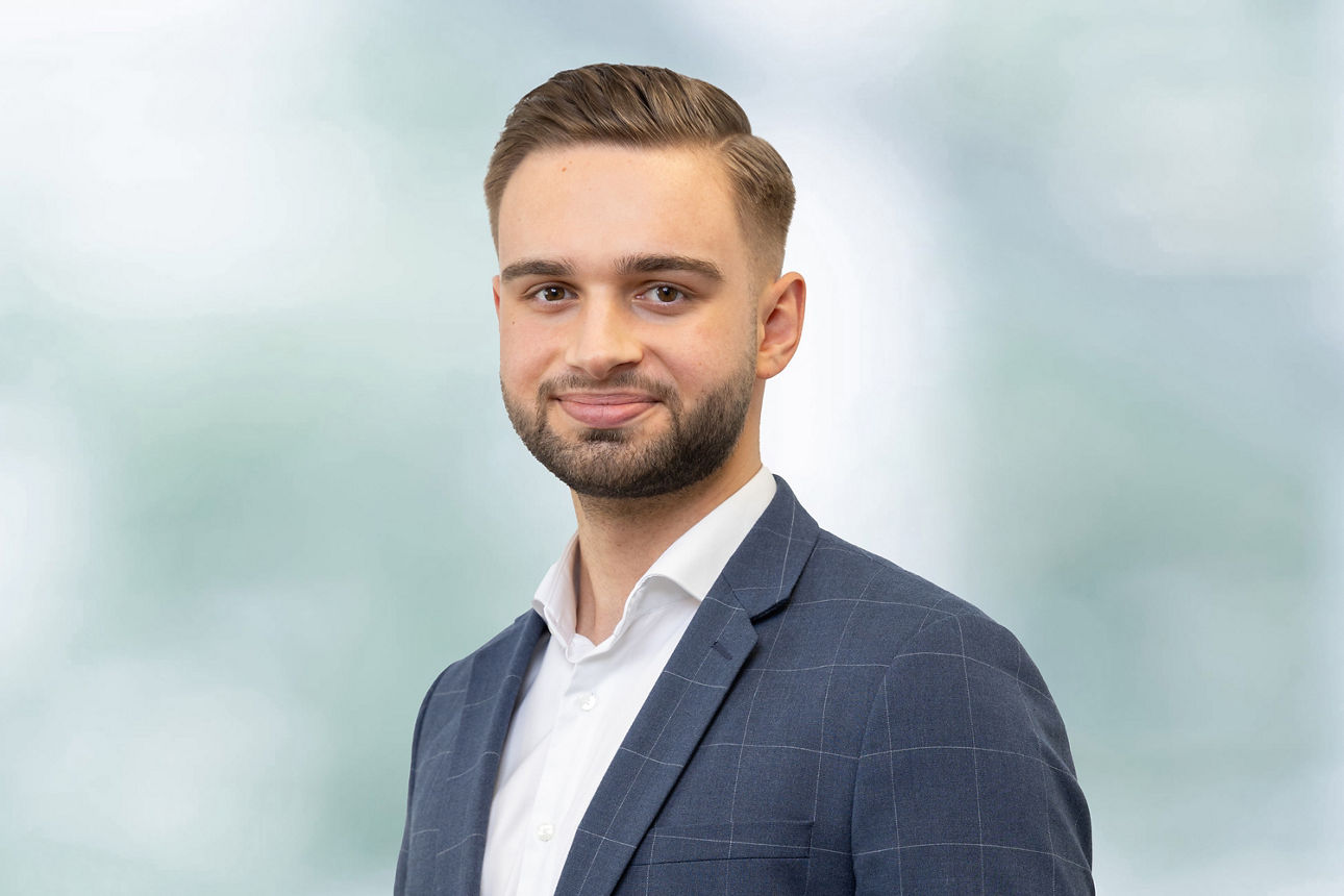 Portraitaufnahme unseres Kollegen Maurice Zborowski 