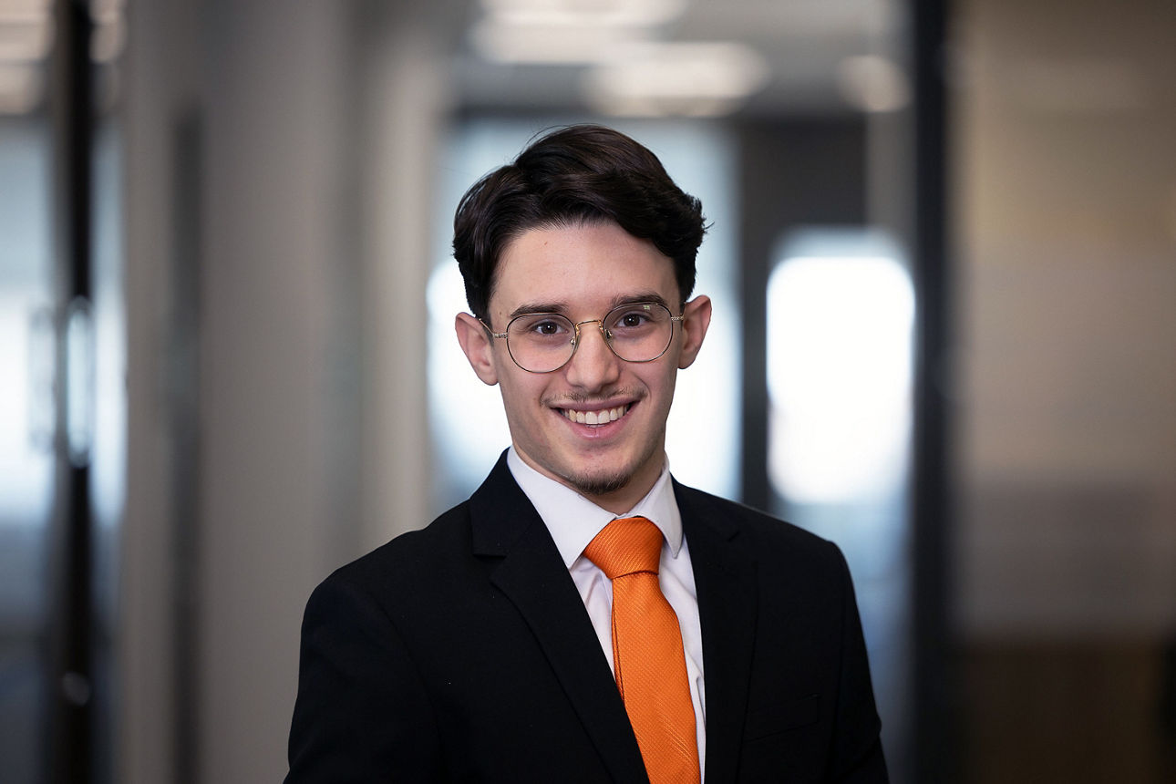 Azubi der VR-Bank Landau-Mengkofen eG