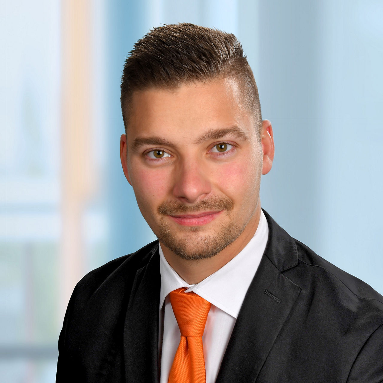 Baufinanzierungsspezialist Oliver Ziegler