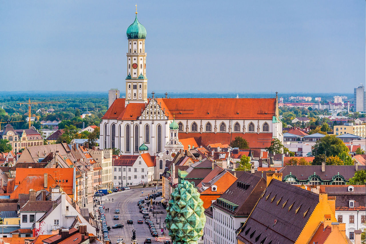 Blick auf die Stadt Augsburg und die Kirche St. Ulrich
