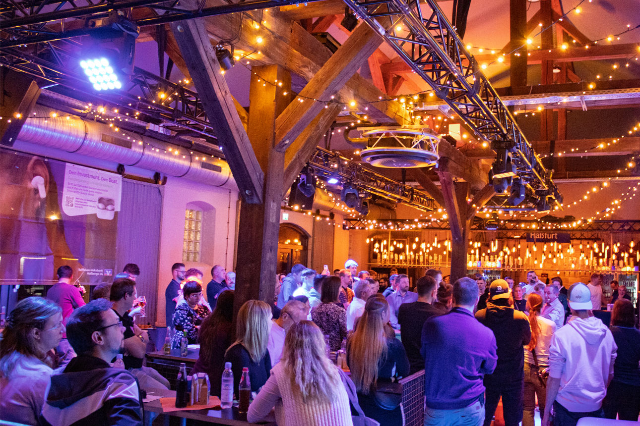 Aufnahme aus dem Lokwerk während des Vortrags von Norbert Faller an unserer Kundenveranstaltung