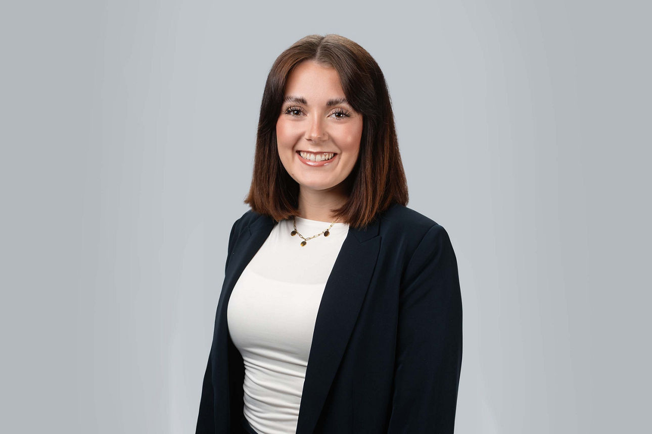 Anna-Lena Scherer Kreditreferentin Großkunden und Immobilieninvestitionen - VR Bank Main-Kinzig-Büdingen eG