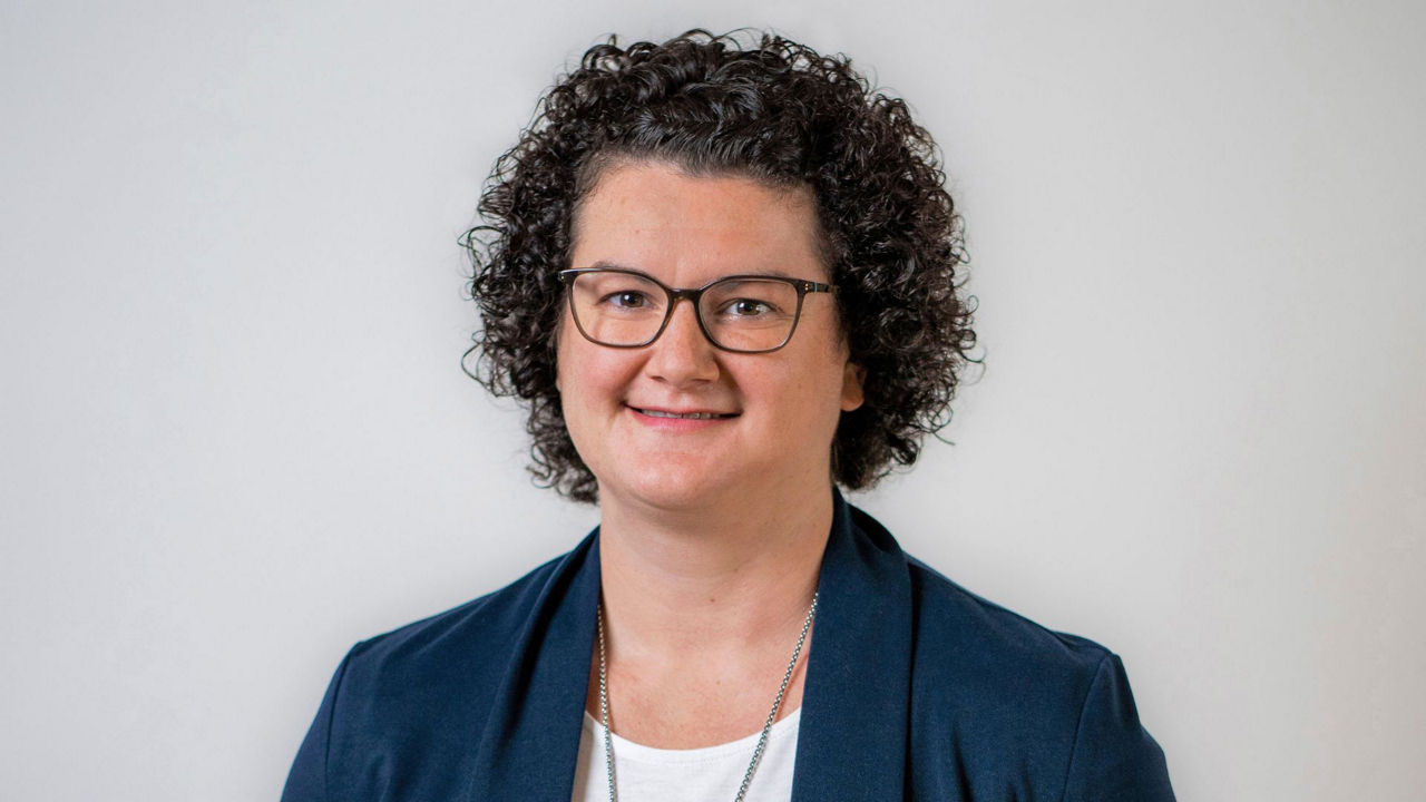 Nadine Armbruster