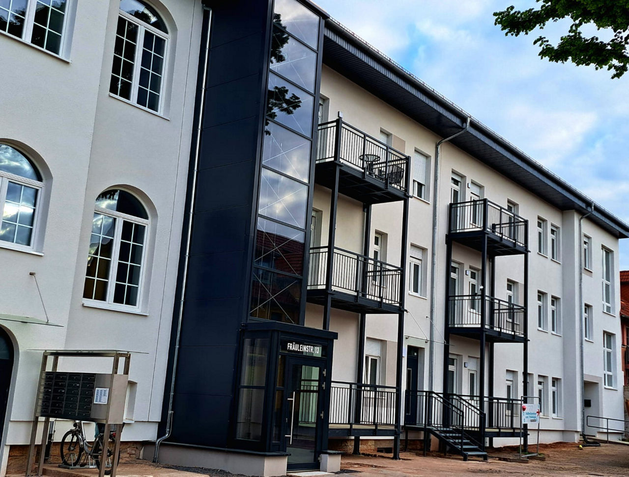 Haus mit Balkon