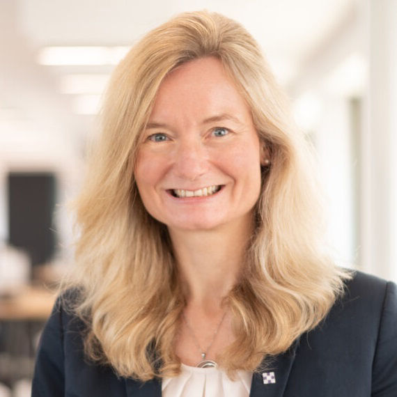 Dr. Astrid Herrmann