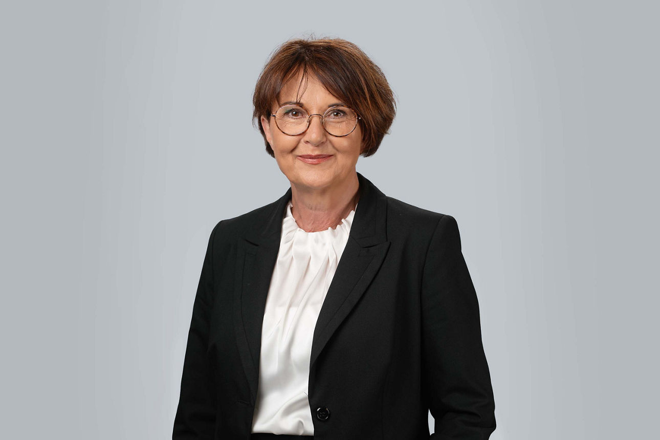 Astrid Winter Geschäftskundenberaterin - VR Bank Main-Kinzig-Büdingen eG