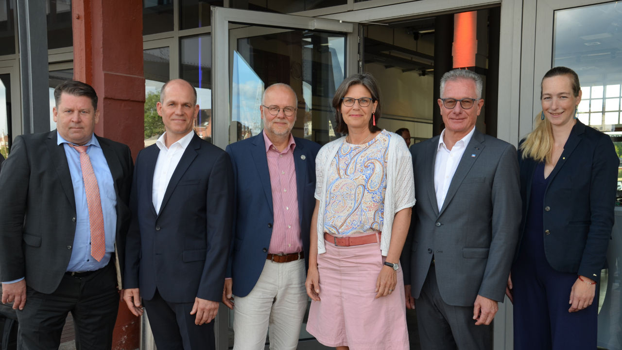 Gruppenfoto des Aufsichtsrats