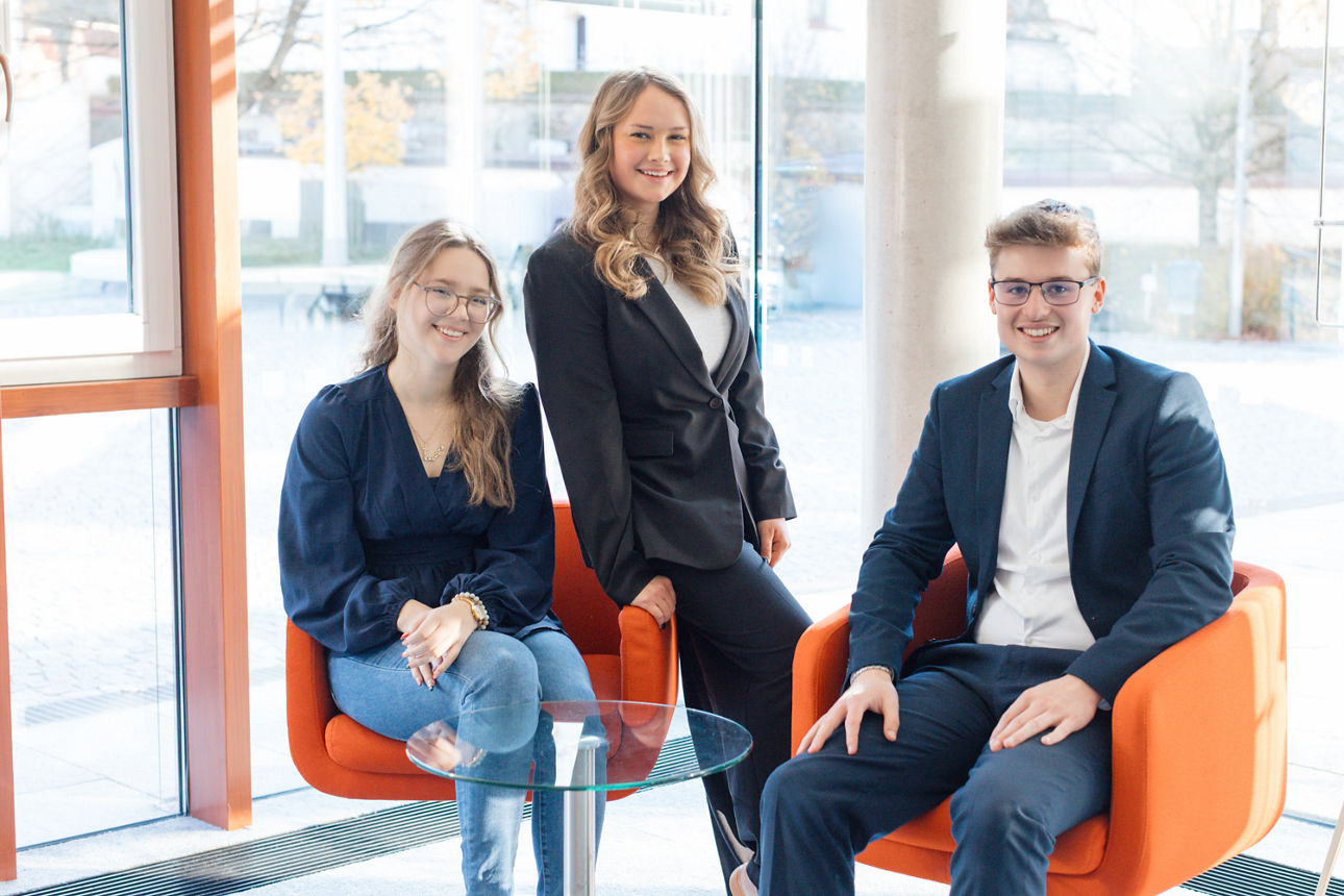 Auszubildende der VR-Bank Erding eG
