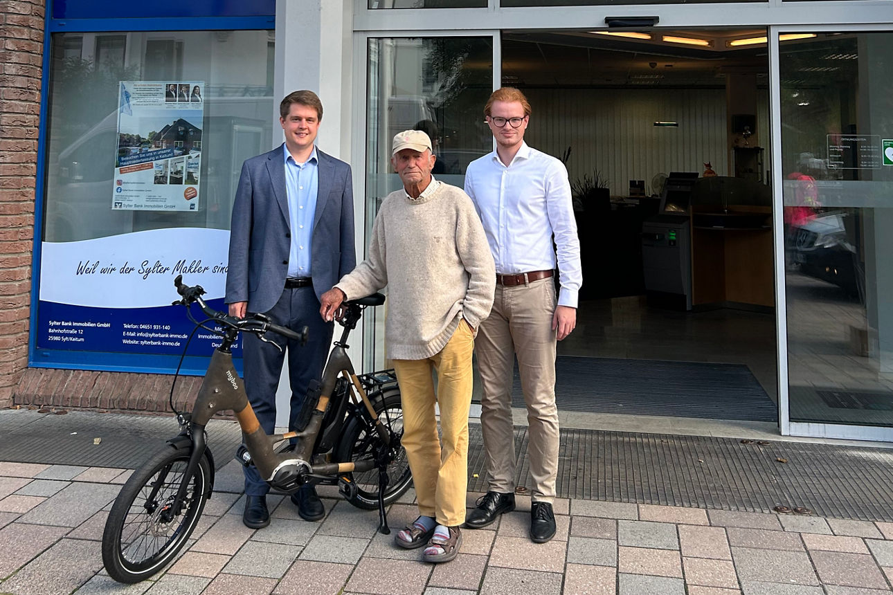 Gewinnübergabe Ebike