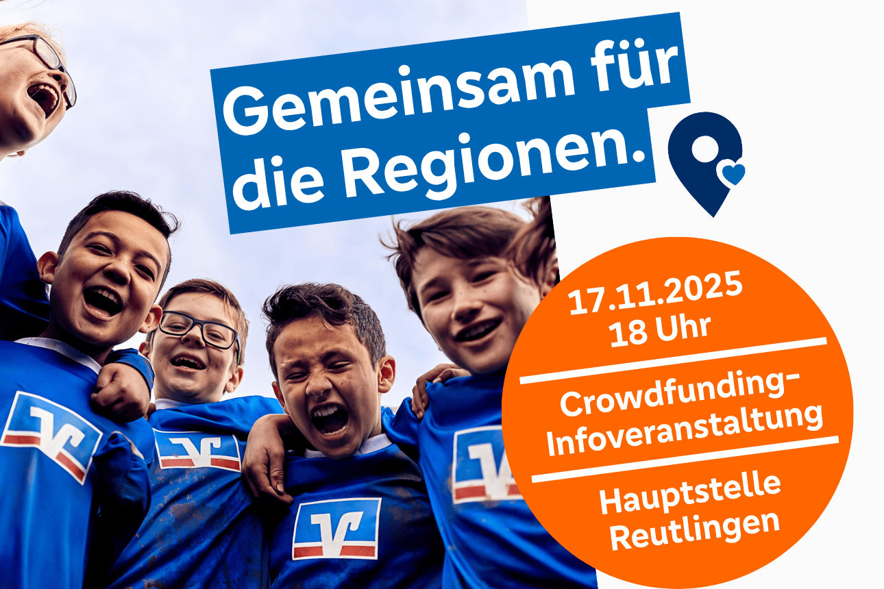 Gruppe in blauen Trikots mit VR-Logo, daneben Text ‚Gemeinsam für die Regionen‘ und orangefarbenes Standortsymbol.