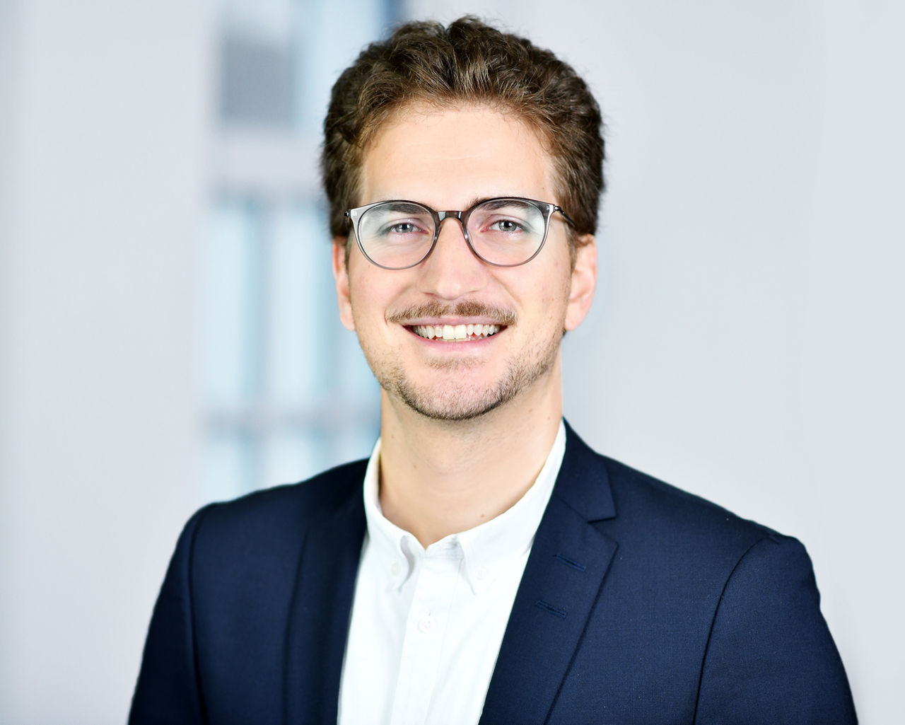 Dennis Brodersen Serviceberatung