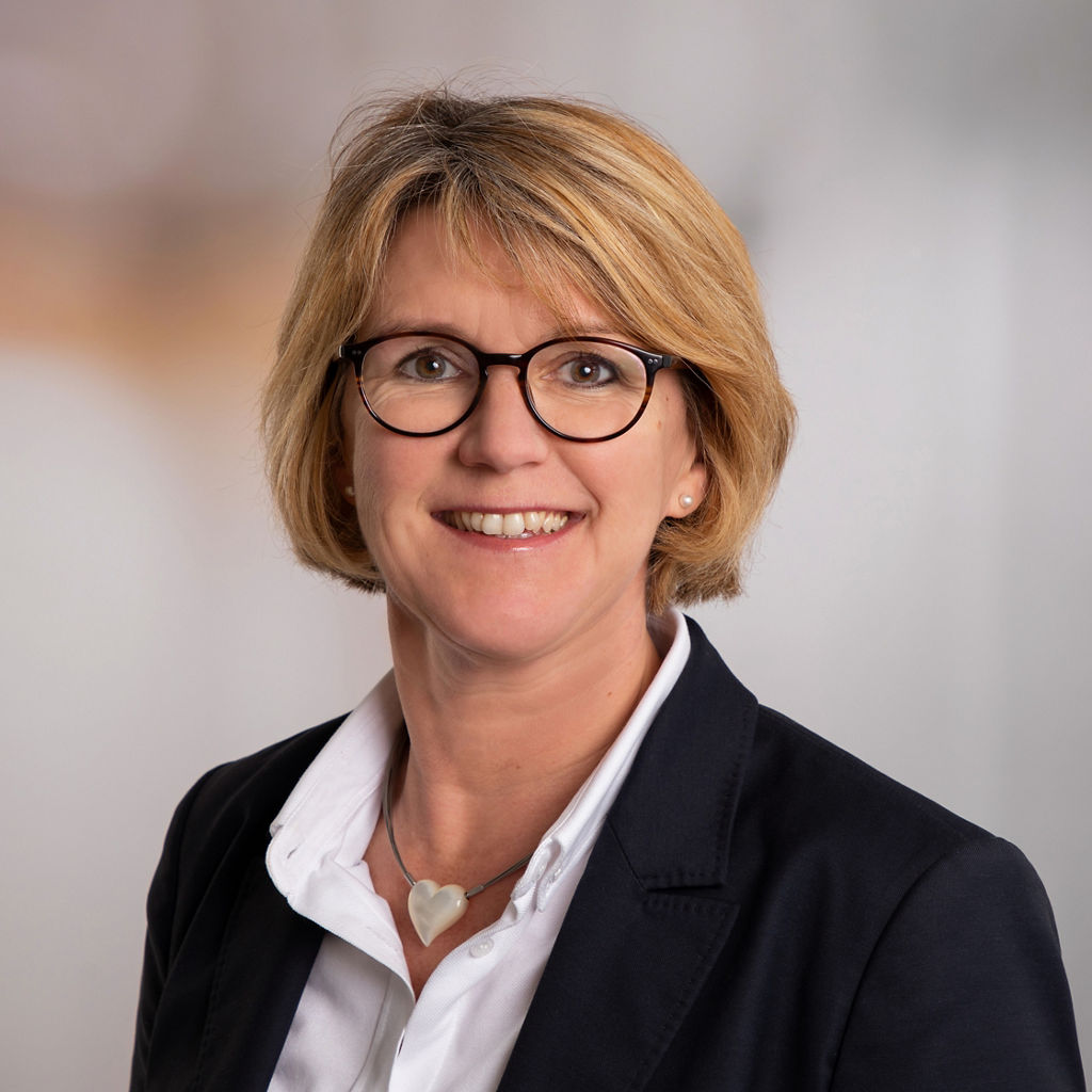 Annette Dicke