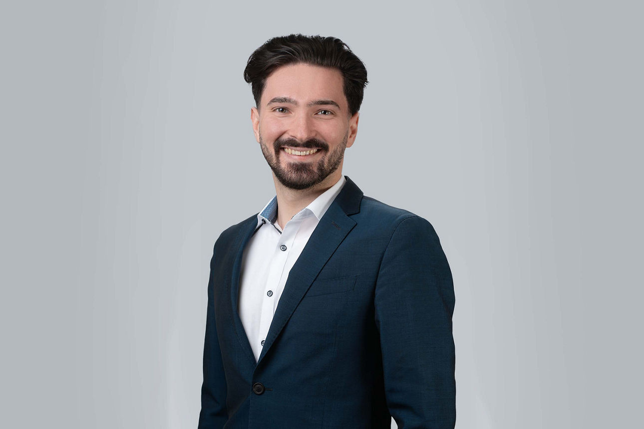 Elias Lorey,  Berater PrivateBanking