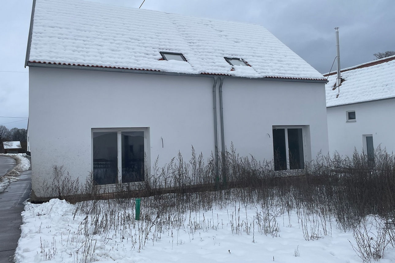 AUFGEPASST! MACH ES ZU DEINEM PROJEKT - ZWEI HAUSHÄLFTEN EIN PREIS!