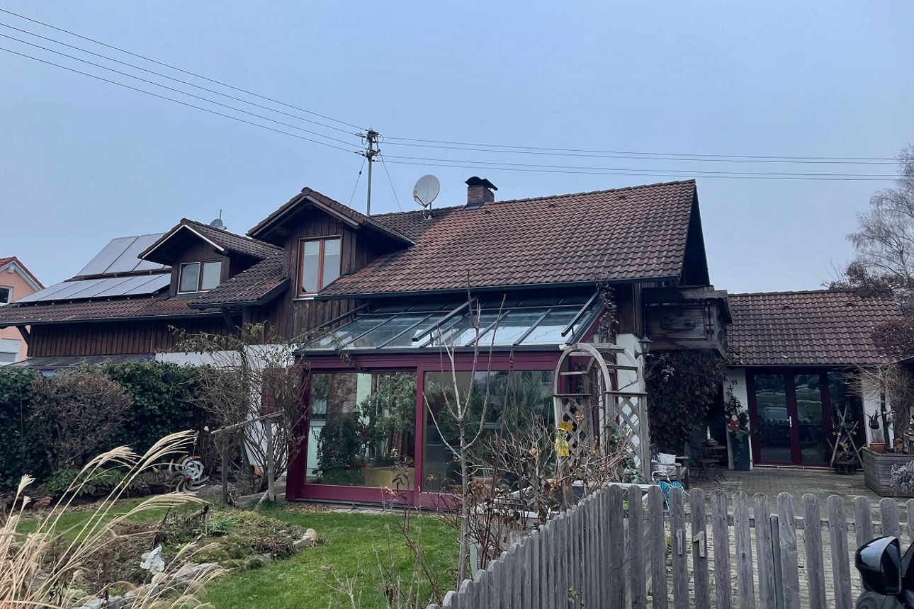 LIEBENSWERTE DHH SUCHT NEUEN EIGENTÜMER!