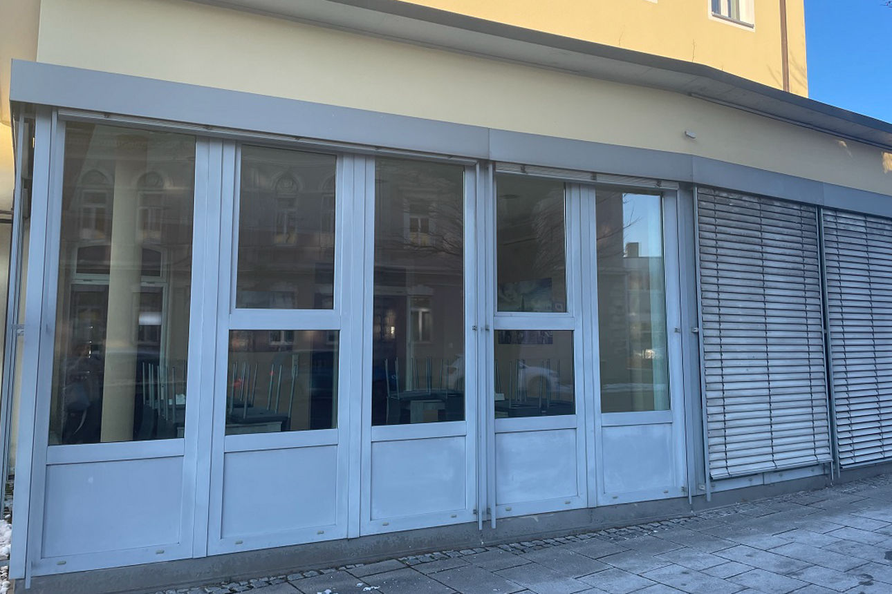 SOLIDE VERMIETETE GEWERBEEINHEIT SUCHT NEUEN EIGENTÜMER!