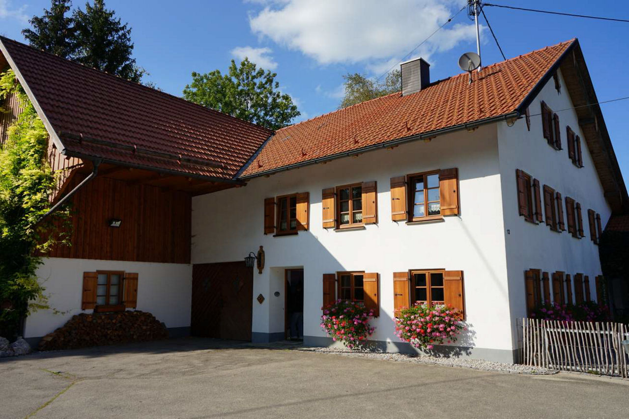 HERZ + HEIMAT VEREINT! IHR IDYLLISCHES LANDHAUS MIT WERKSTATT!