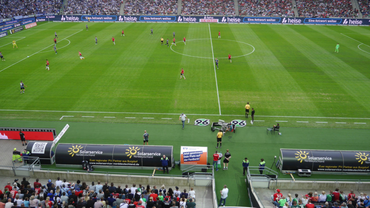 fanbank-96
