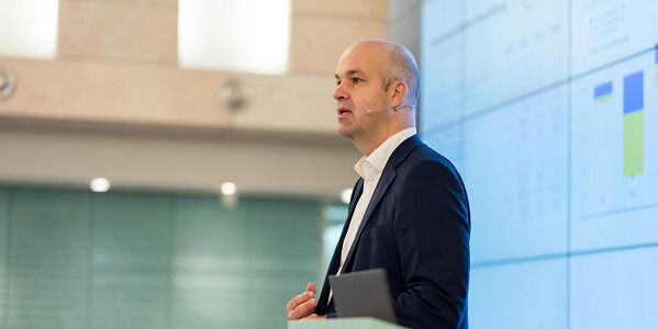 Prof. Marcel Fratzscher im Change Hub