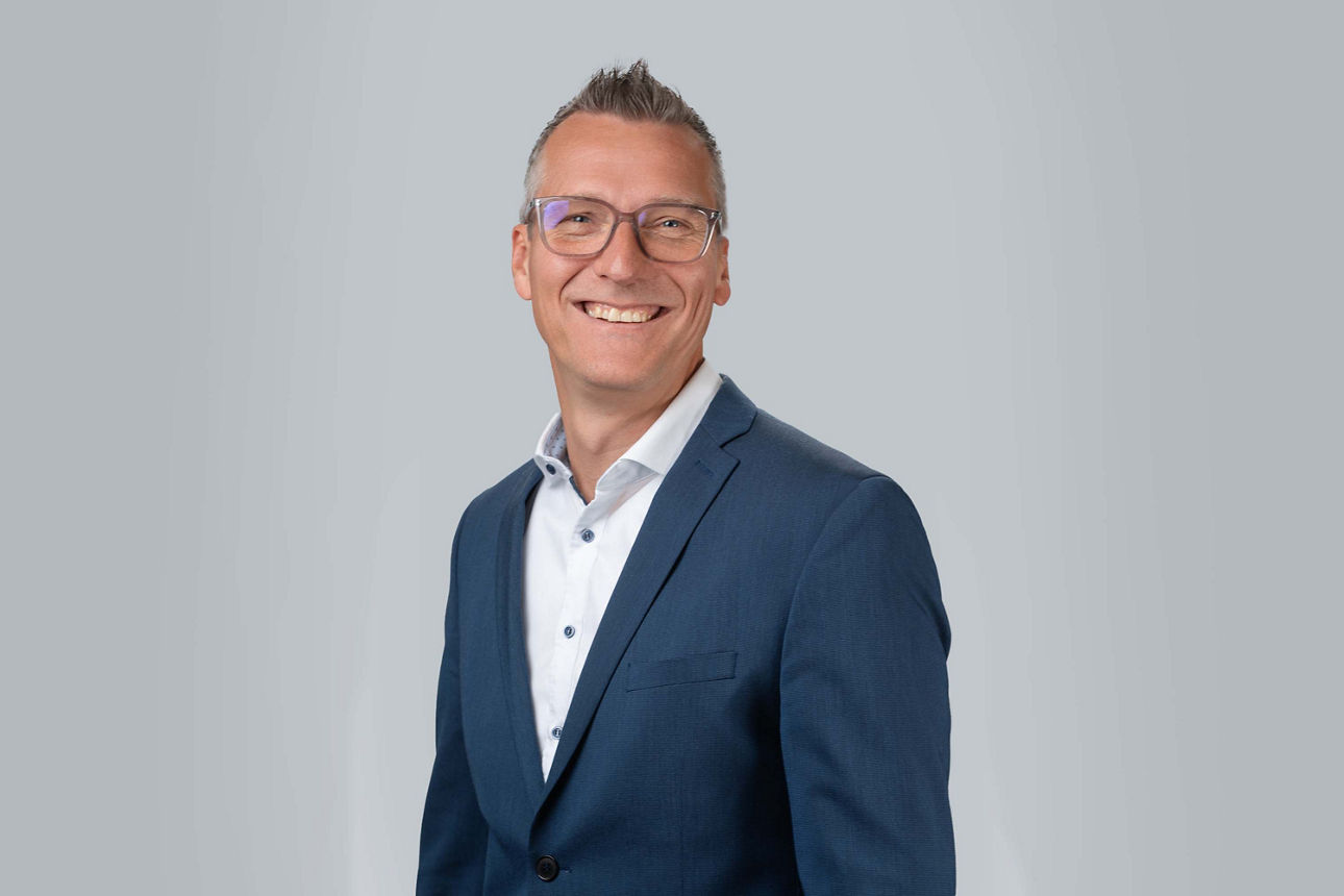 Frederik Nau Großkunden und Immobilieninvestitionen - VR Bank Main-Kinzig-Büdingen eG