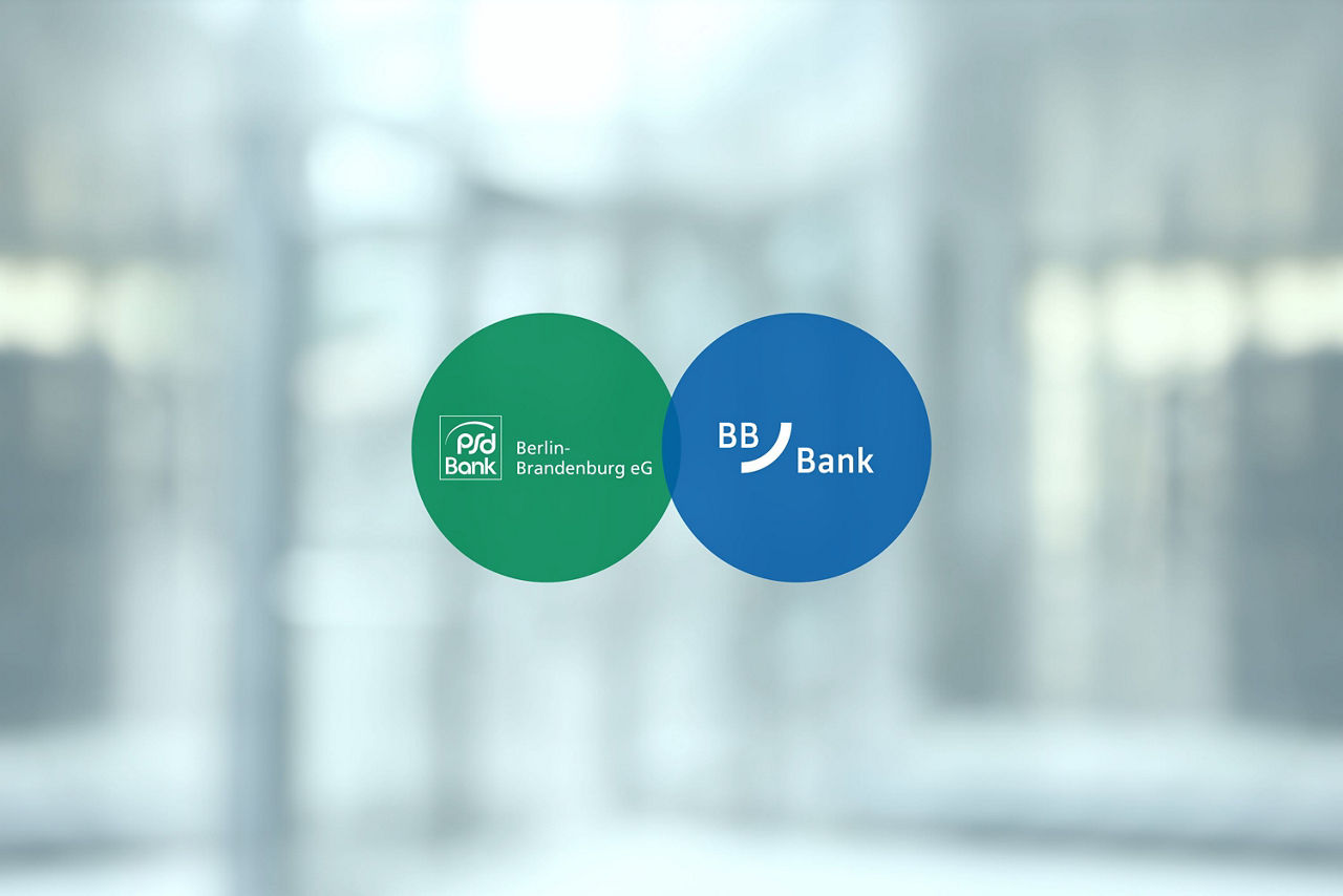 Logos der PSD Bank Berlin-Brandenburg und der BBBank