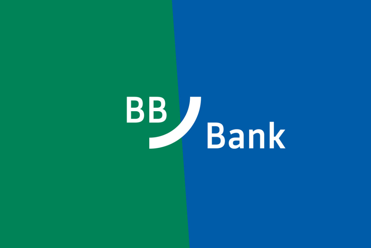 Grün blauer Hintergrund mit BBBank Logo