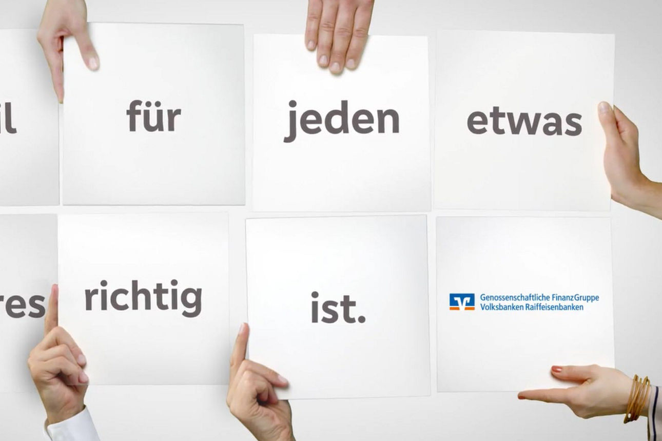 Hände halten den Satz: Weil für jeden etwas anderes wichtig ist.