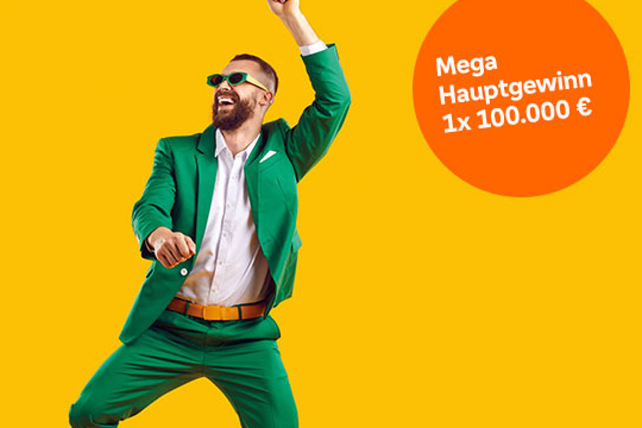 Alte weiße Frau mit großer Brille