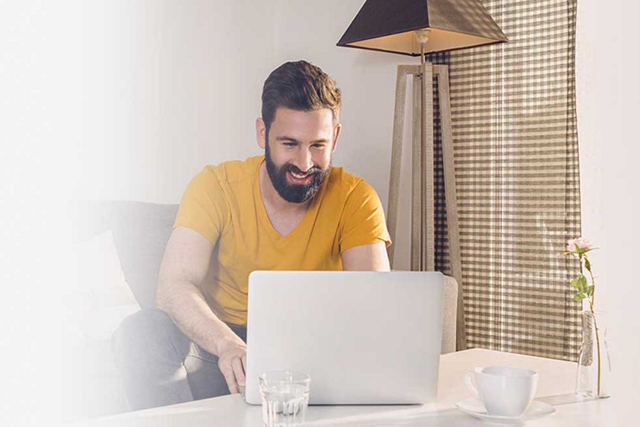 Edekabank Depot - Mann am Laptop