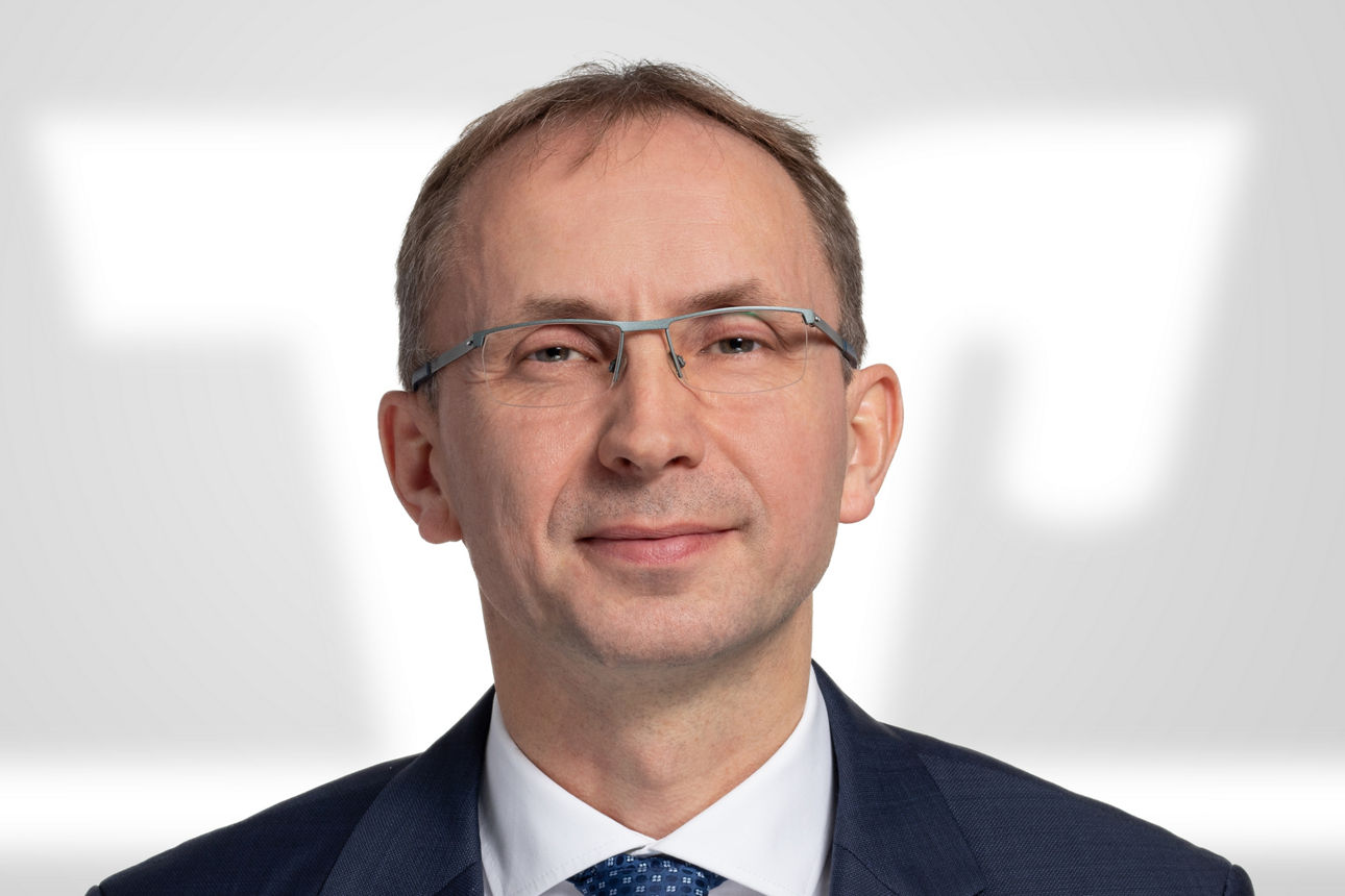 Michael Hüsch, Baufinanzierung